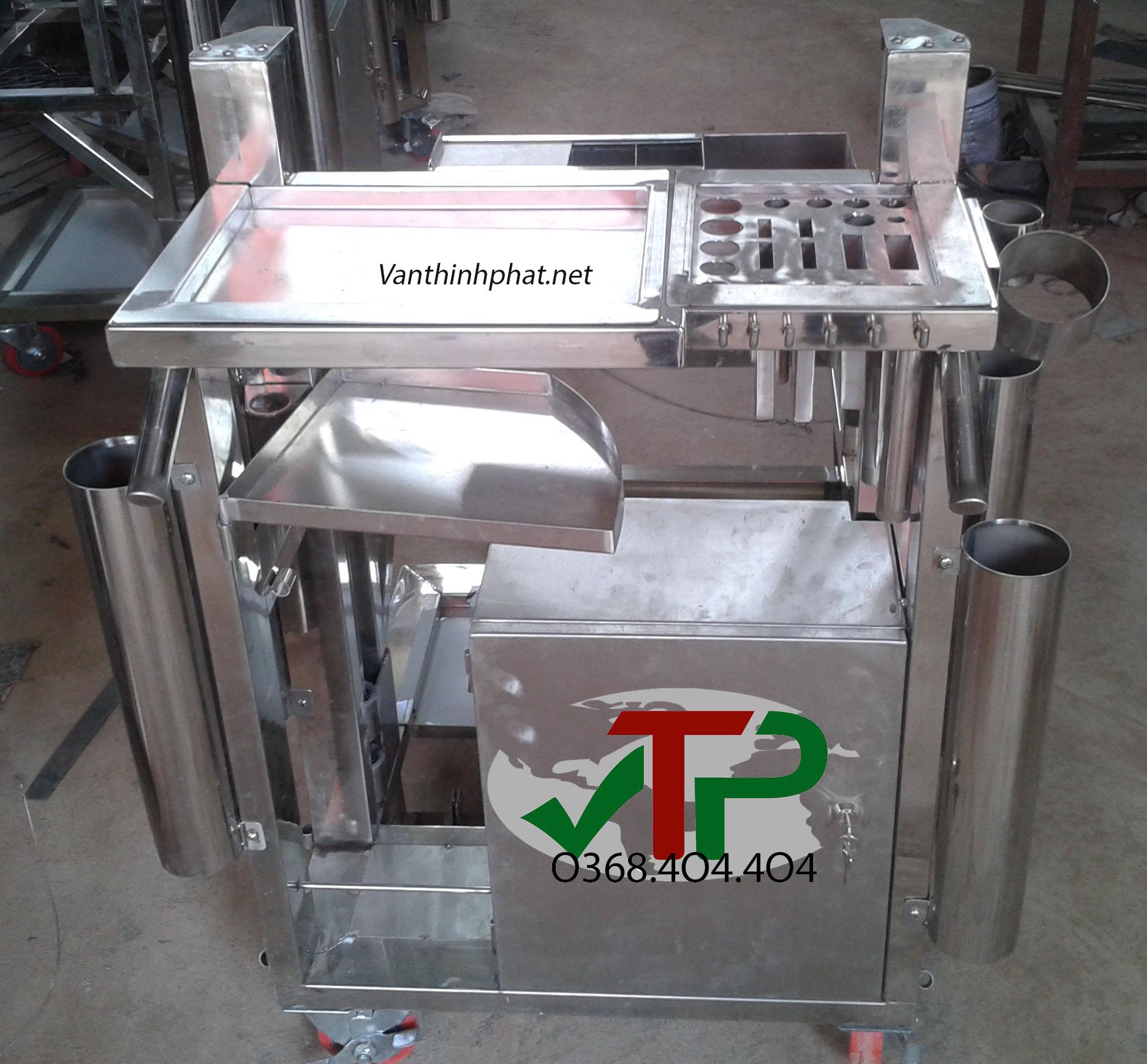 Xe chở dụng cụ sửa xe Ô tô